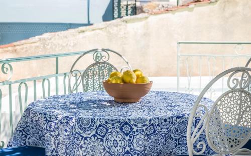 Faraklata Villa | Charming Bohemian Nest: 2-Bedroom Villa with Pool