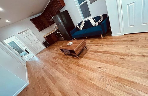 Queens Apartment | Cozy Bohemian Retreat Close to Airports for Families