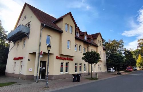 Neudietendorf Apartment | Top-Rated BohnApartments Bechstein with Free Wi-Fi & Balcony