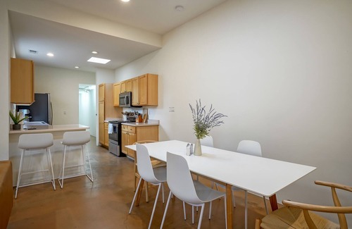 Downtown Albuquerque House | Exceptional Boho Downtown Retreat with Cozy Patio & Kitchen