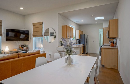 Downtown Albuquerque House | Exceptional Boho Downtown Retreat with Cozy Patio & Kitchen