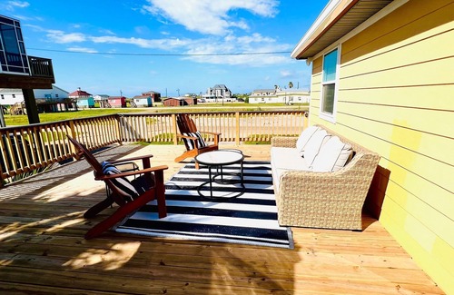 Surfside Beach House | Pet-Friendly Boho Beach Bungalow Steps from the Gulf