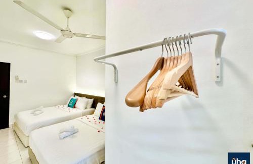 Taman Molek House | Boho Bliss: Taman Molek Family Retreat Near Jusco Tebrau