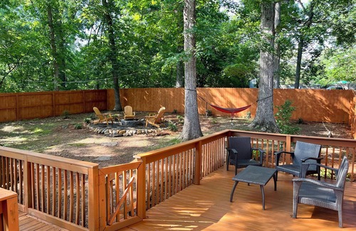 Fort Mill House | Discover Boho Bungalow: 4 King Beds in Fort Mill