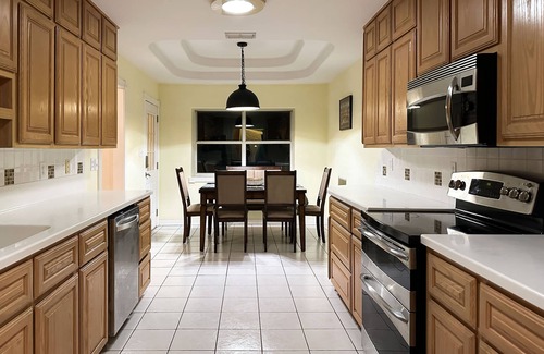McAllen House | "Boho Chic: 3BR 2BA Spacious, WiFi, Fenced Yard