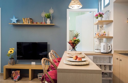 Mar Mikhael Apartment | Boho-Chic Cozy 2BR - Apt & Balcony in Mar Mikhael