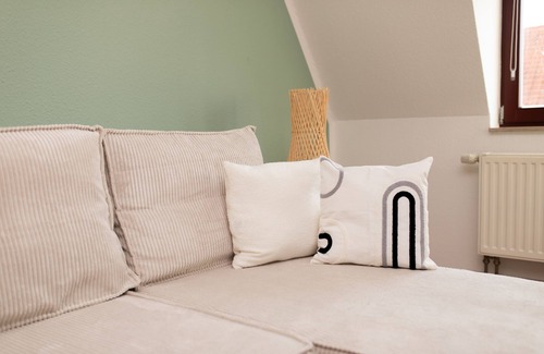 Markkleeberg Apartment | Boho Chic Markkleeberg: Family-Friendly Near Leipzig Center