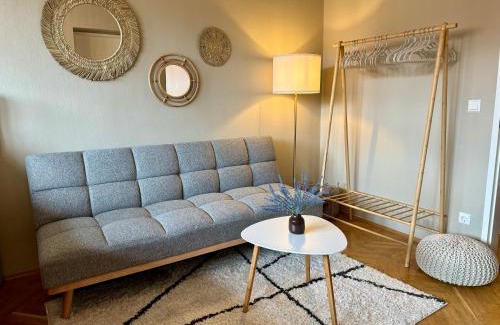 Graz City Centre Apartment | Stylish Design Studio-Apartment in Graz's Historic Center