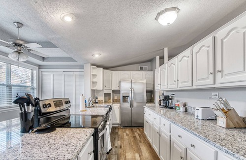 Jacksonville House | Relaxing Boho Haven Near Little Rock Air Force Base