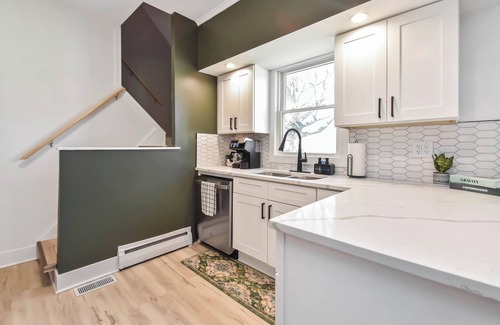 Peoria House | Boho Heights Hideaway: Spacious 4 BR - 2 BA - NEWLY REMODELED! Fully Fenced!