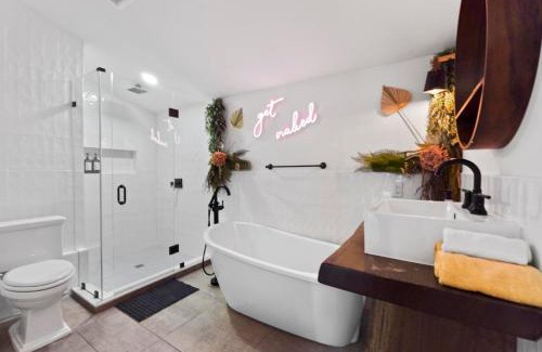 Middle River Terrace Villa | Cozy Boho Home Steps from the Beach and Cruise Ports
