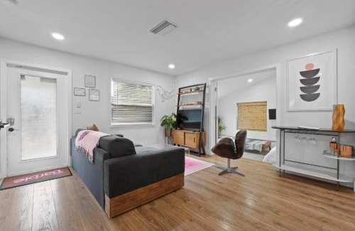 Middle River Terrace Villa | Cozy Boho Home Steps from the Beach and Cruise Ports