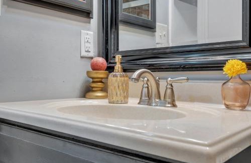 Tallahassee House | Tranquil Boho Indian Oasis: 3BD, Pool & Oceanfront Escape