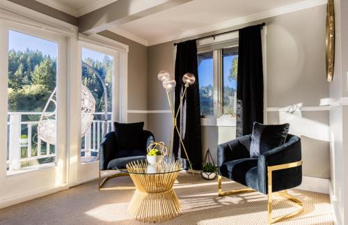 Northwood Hotel | Enchanting Boho Manor: Family-Friendly Dining Awaits