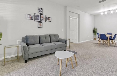 Ocoee Apartment | Boho Oasis 20 min from disney, universal, & more