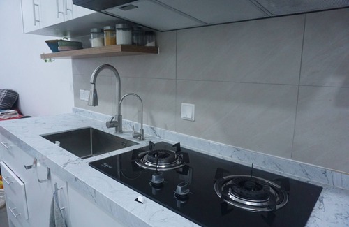 Cheras Apartment | Cozy Boho Retreat Steps from MRT Station - Female Only