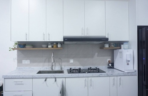 Cheras Apartment | Cozy Boho Retreat Steps from MRT Station - Female Only