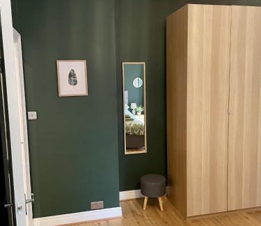 Penylan Apartment | Child-Friendly Apartments in the United Kingdom - 9.8 Rated