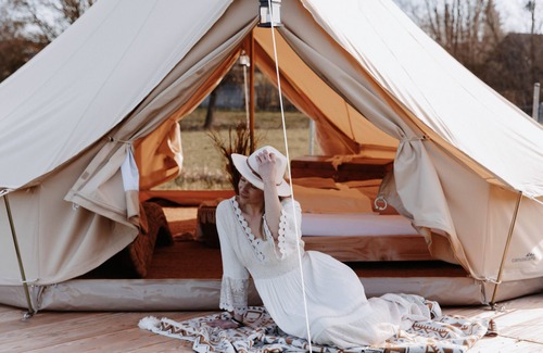 Ziemetshausen House | Discover Boho Zelt @ Lebenshofalpakas with Breakfast Included