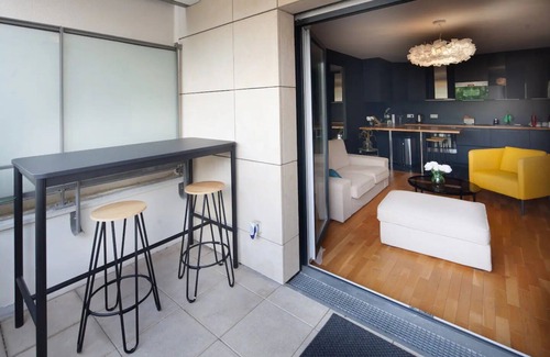 Bois-Colombes Apartment | Cozy Bois-Colombes Retreat with Terrace Near St Lazare