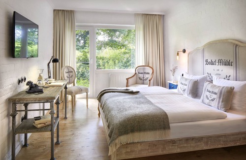 Bokel Hotel | Relax at Bokel-Mühle am See: Spa, Dining & 9/10 Rating