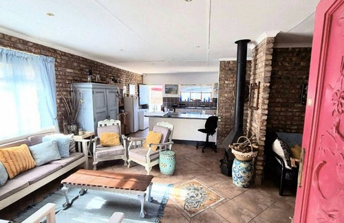 Boknes Strand House | Mermaids Cottage Boknes: Steps to Beach, Pet Friendly & Spa