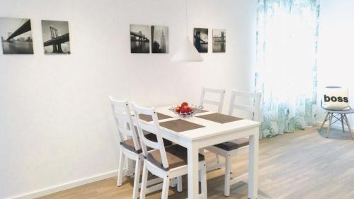 Rust Apartment | Guest Rated: 9.8 at Boland Apartments - Family Friendly Stay