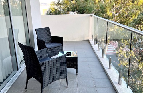 Bruce Apartment | Bold in Bruce - 1bd 1bth 1csp