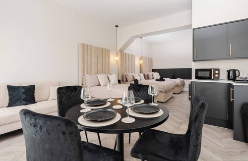 Hope Street Apartment | Bold St | City Centre | FreeWiFi | Walk Everywhere