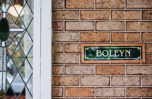 Orange House | Boleyn
