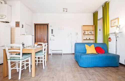 Bolognina Apartment | Budget-Friendly Bolognina Cozy Apartment with Breakfast Included