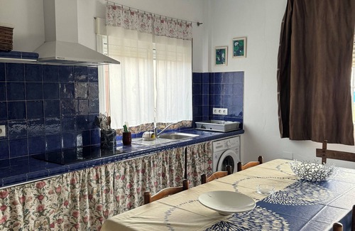 El Lentiscal House | Beachside Getaway: Pool & Ocean Views at Bolonia House