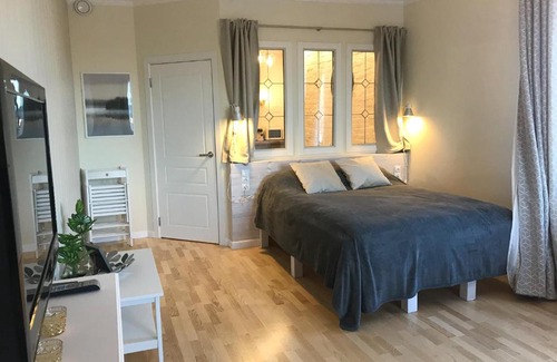 Sortavala Apartment | Pet-Friendly Luxe Apartments with Lake View in Sortavala