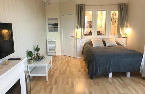 Sortavala Apartment | Pet-Friendly Luxe Apartments with Lake View in Sortavala