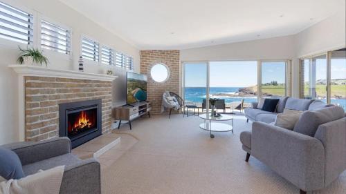 Kiama House | Family-Friendly Retreat at Bombora, Kiama - Pet Welcoming