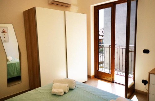 Bomerano House | Top-Rated Bomerano Apartments: Pet & Child Friendly Stay