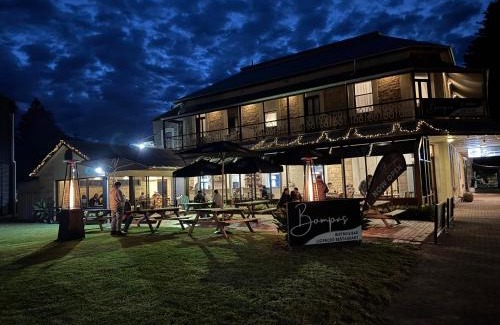 Rivoli Bay Hotel | Bompas At Beachport