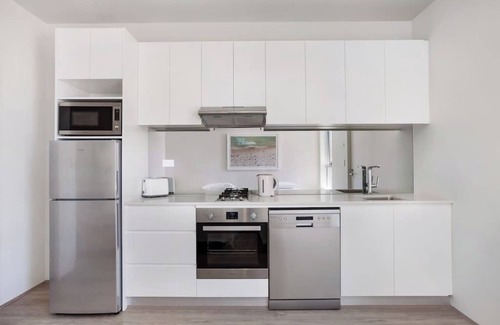 Bondi Apartment | Oceanfront Bondi Beach Studios - Penthouse with Balcony