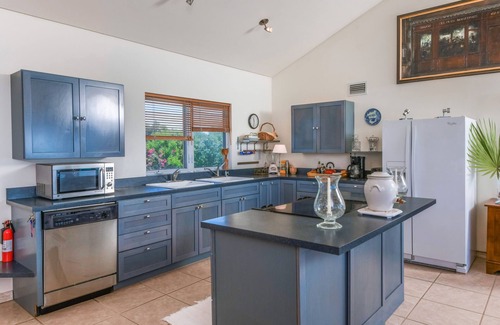 George Town House | Beachfront Bliss at Bonefish Bella Vista with Pool Access