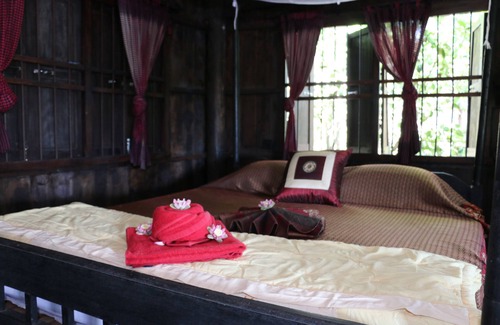 Banteay Srei Hotel | Discover Comfort at Bong Thom Home Stay with Pool & Dining