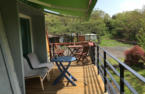 Jocheon House | Family-Friendly Stay at BongCheonDang with Breakfast Included