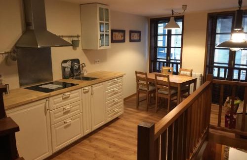 Pontedeume Apartment | Cozy Bonita Casa in Pontedeume with Oceanfront Views