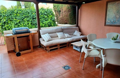 Cabo de Palos House | Idyllic Retreat in Picturesque Village for Families & Divers