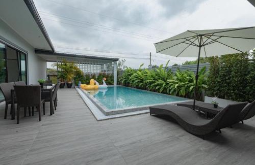 Buriram House | Relax at Bonita Pool Villa with Family-Friendly Amenities