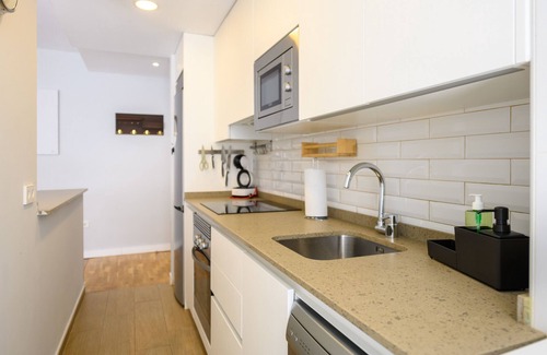 Nueva Espana Apartment | Bonito Apartamento con Terraza en Chamartín