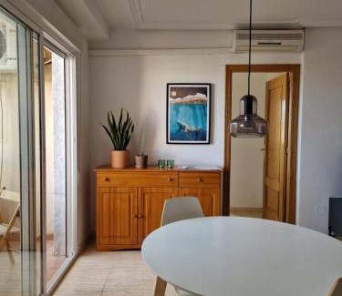 La Marina Apartment | Beautiful Apartment by the Sea, Rated 9.3/10!