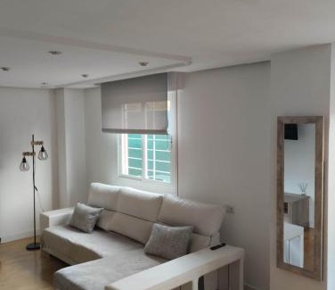 Mendillorri Apartment | Convenient Stay Near City Center - Family-Friendly Retreat