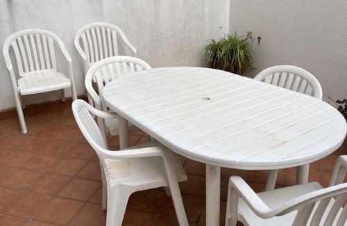 Baiona Old Town Apartment | Modern and Central Apartment with Family-Friendly Amenities