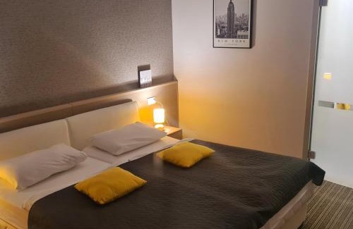 Slavonski Brod Apartment | Top-Rated Child-Friendly Rooms at BoNiToS, SOBE
