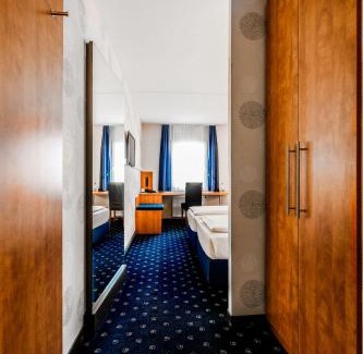 Gerlingen Hotel | Pet-Friendly Bonjour Tagungshotel Stuttgart-Gerlingen Awaits